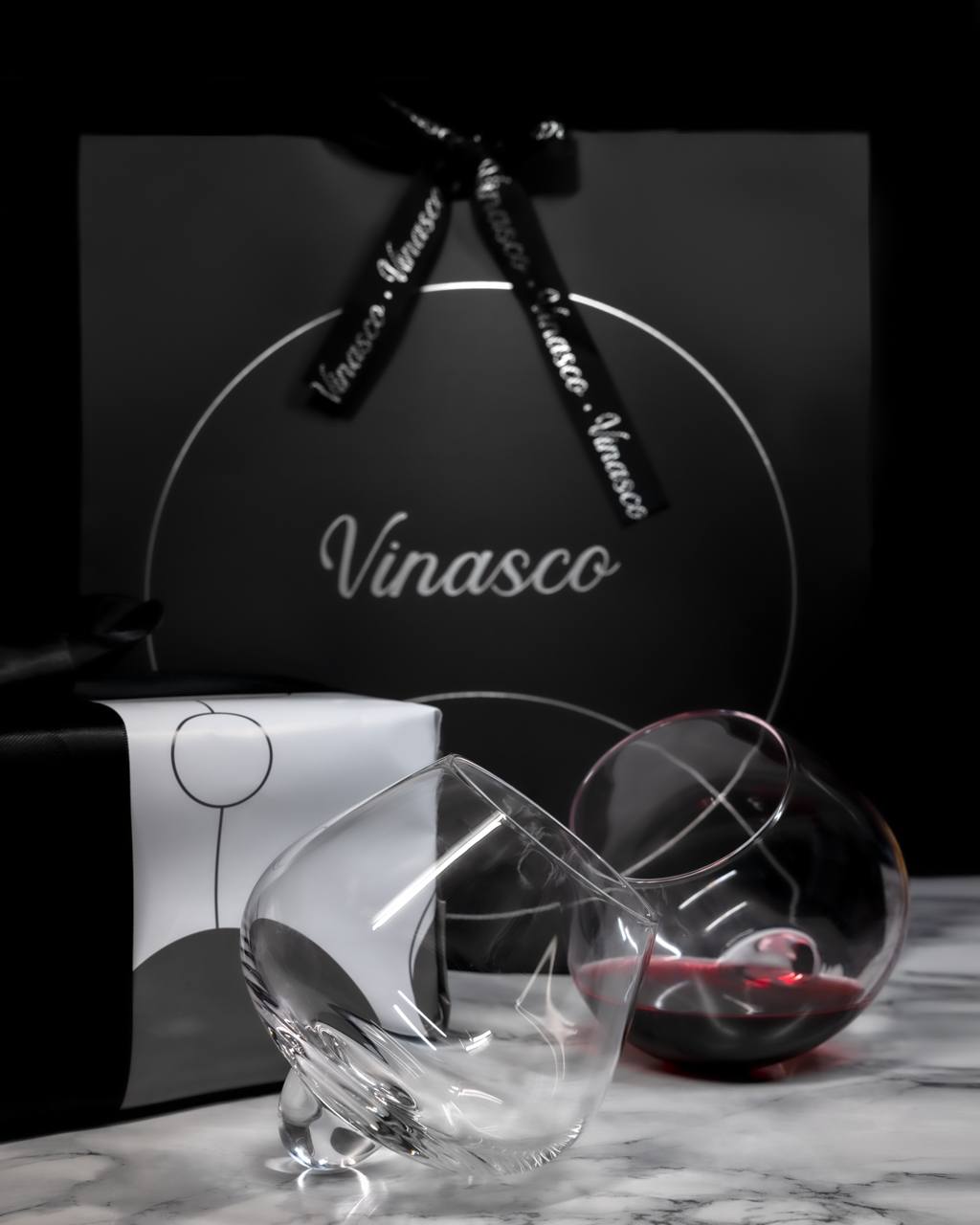 Vinasco Gift Bag, Ribbon & Matching Notecard